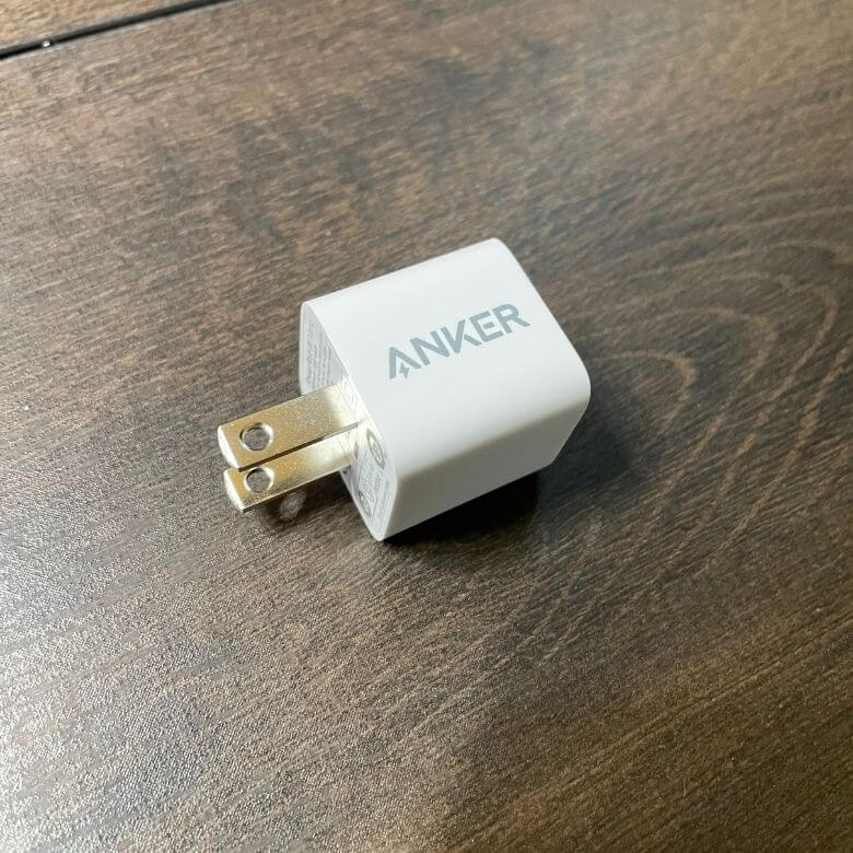 【iPhone12おすすめ充電器】Anker PowerPort III Nanoの外観