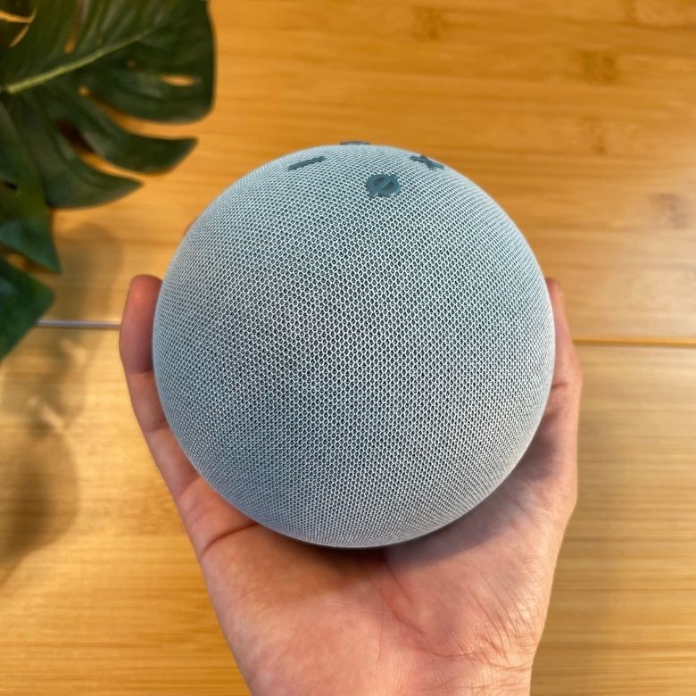 【Amazon Echo Dot 第4世代 レビュー】球体デザインの高音質スピーカー